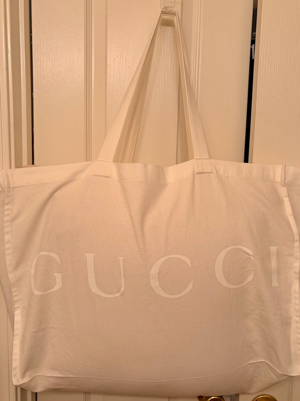 (GWP) Gucci White Canvas Tote - Picture 2 of 8